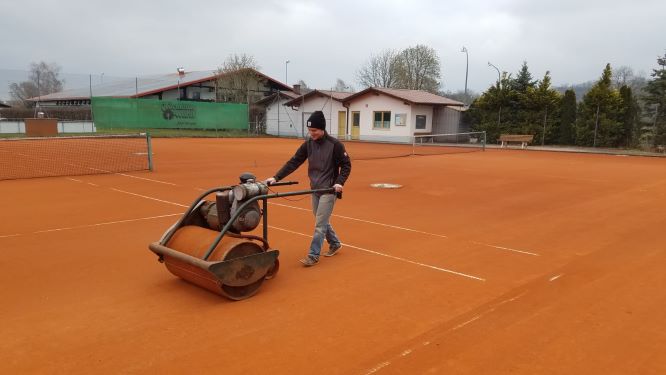 Tennis_Platzherrichten_2021 (47)